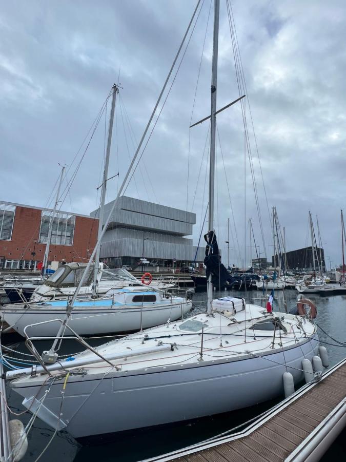Nuit Insolite Sur Un Bateau Au Havre Гавр Экстерьер фото